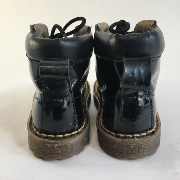 Dr. Martens Air Wair Boots Patent Leather Youth Sz 11 Black Doc Martens England - Picture 2 of 13